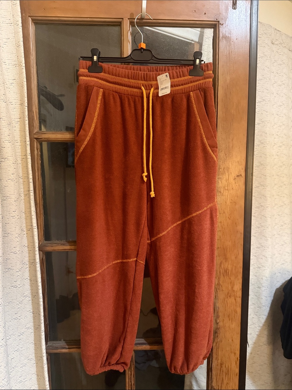 Free people women’s gimme more jogger orange size small
